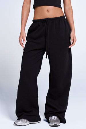 Kaiia Logo Wide Leg Joggers Black On Black