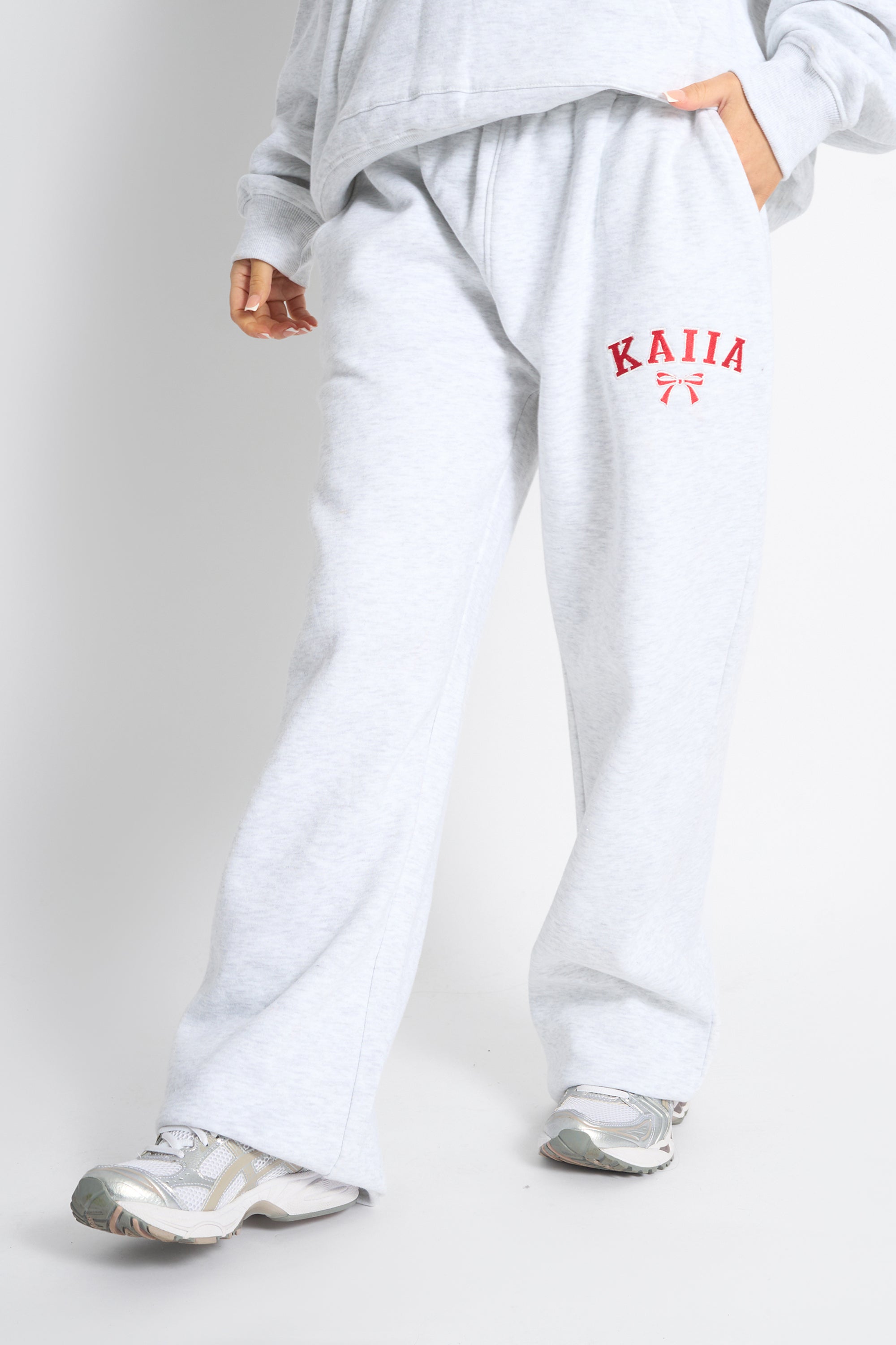 Kaiia Bow Embroidered Ribbed Waistband Wide Leg Joggers Light Grey Marl & Red