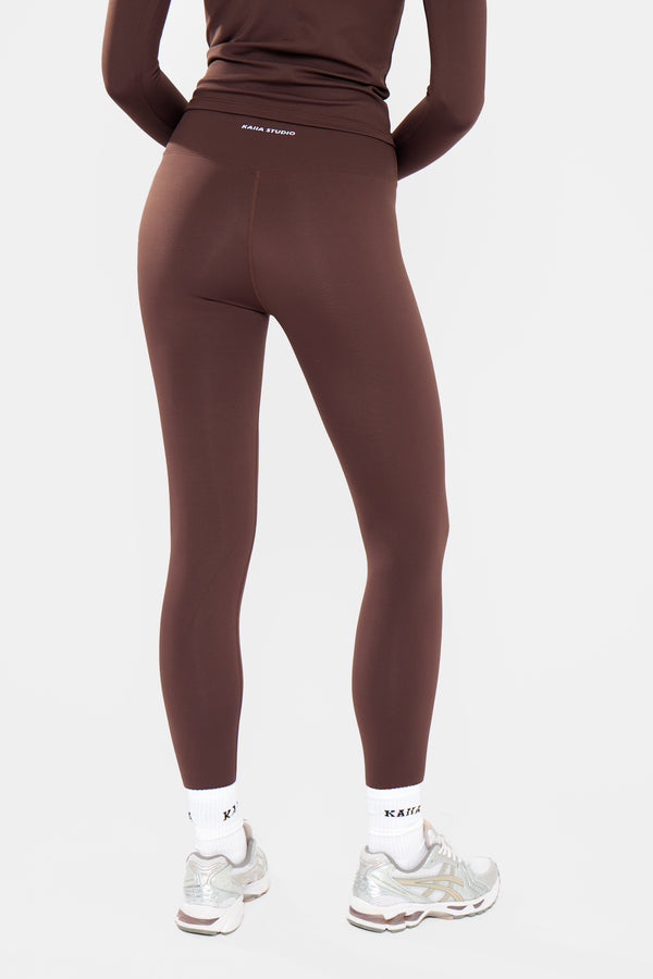 Kaiia Sculpt Leggings Bitter Chocolate