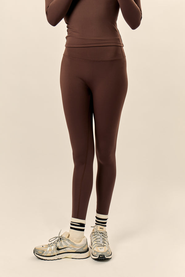 Kaiia Sculpt Leggings Bitter Chocolate