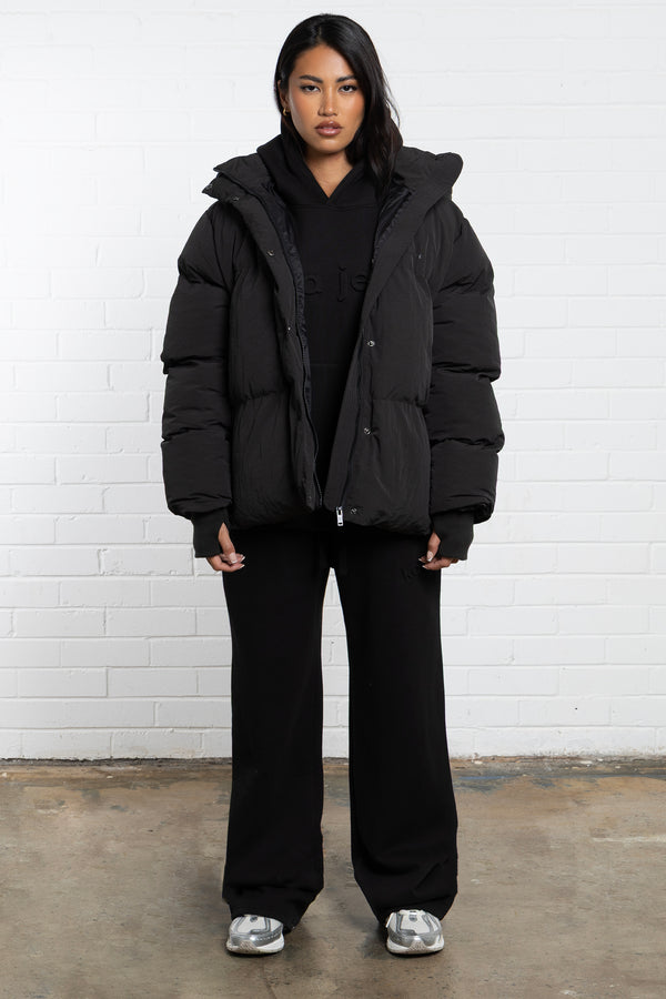 Kaiia Studio Logo Oversized Puffer Coat Black