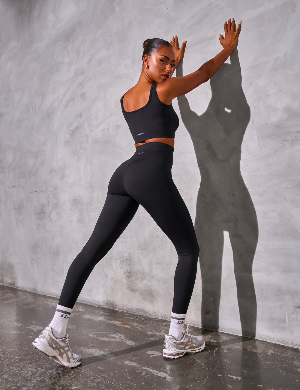 Kaiia Sculpt Leggings Black on Black