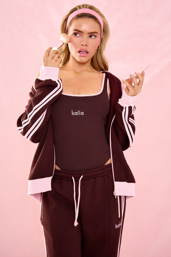 Kaiia Collared Boxy Zip Through Sweatshirt Chocolate & Pink