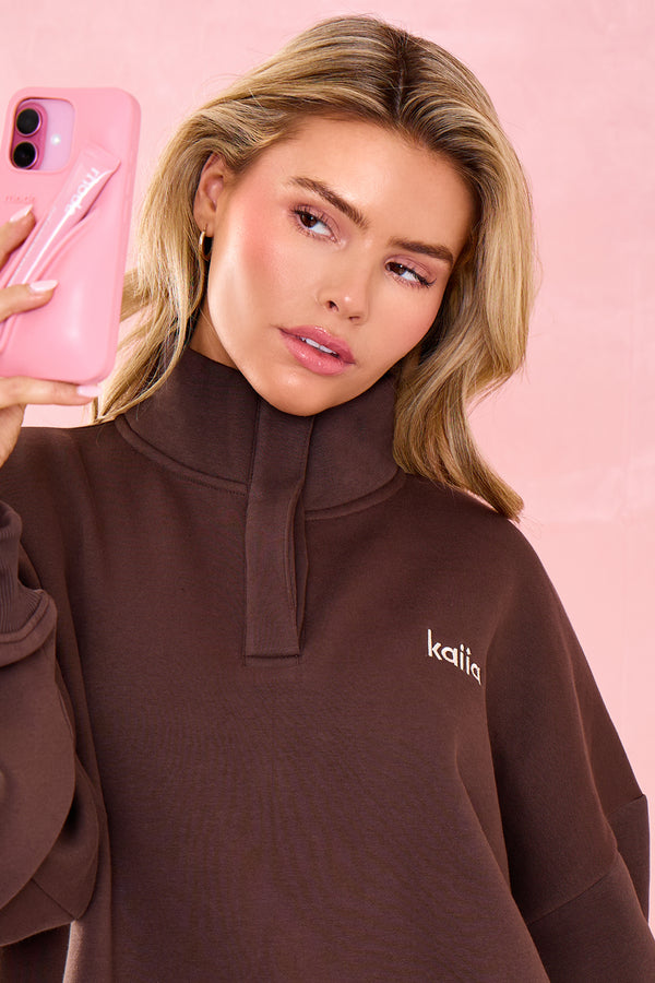 Kaiia Oversized Quarter Neck Sweatshirt Bitter Chocolate