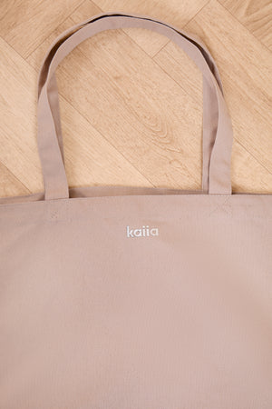 Kaiia Chrome Logo Tote Bag Grey Taupe
