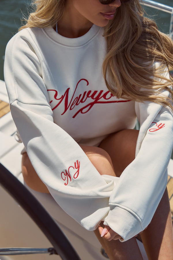 Kaiia New York Script Oversized Sweatshirt Vanilla Cheesecake
