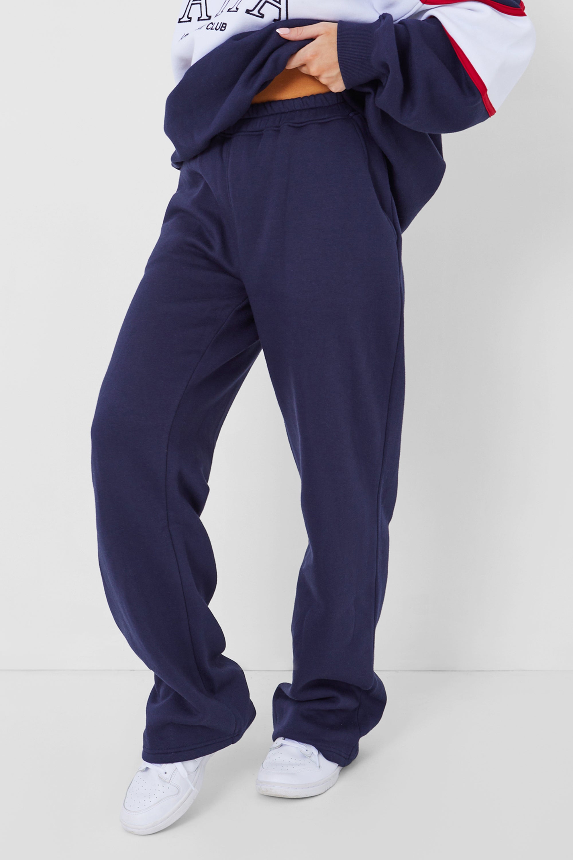 Kaiia Wide Leg Sweat Pants in Navy