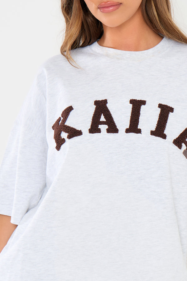 Kaiia Slogan Oversized T-shirt Light Grey Marl & Brown