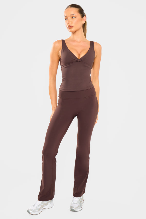 Kaiia Sculpt Cross Over Padded Gym Top Bitter Chocolate