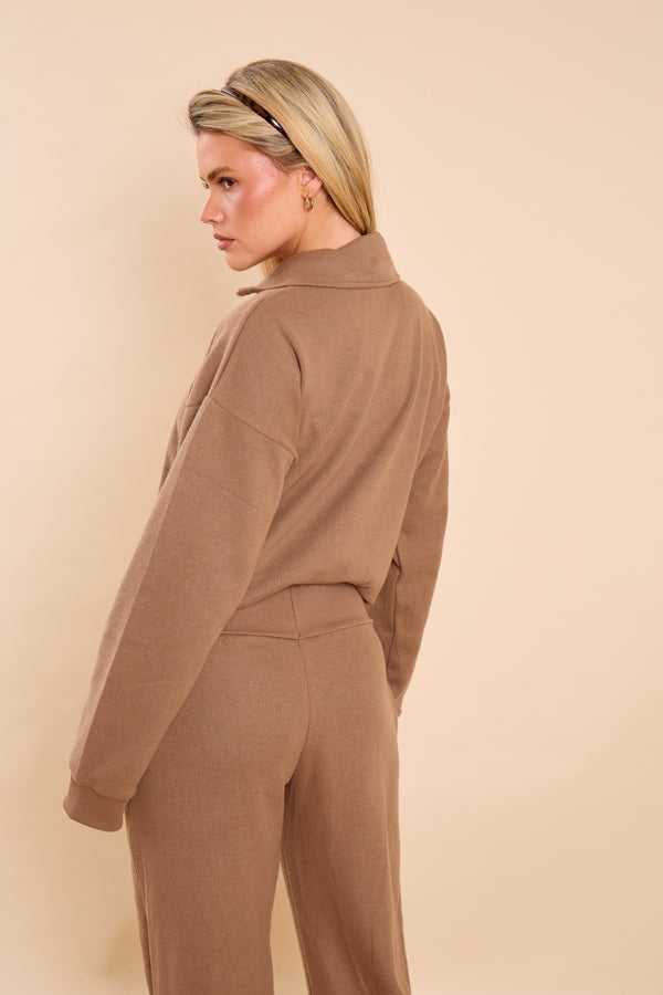 Kaiia Supersoft Slouchy Zip Up Top Taupe