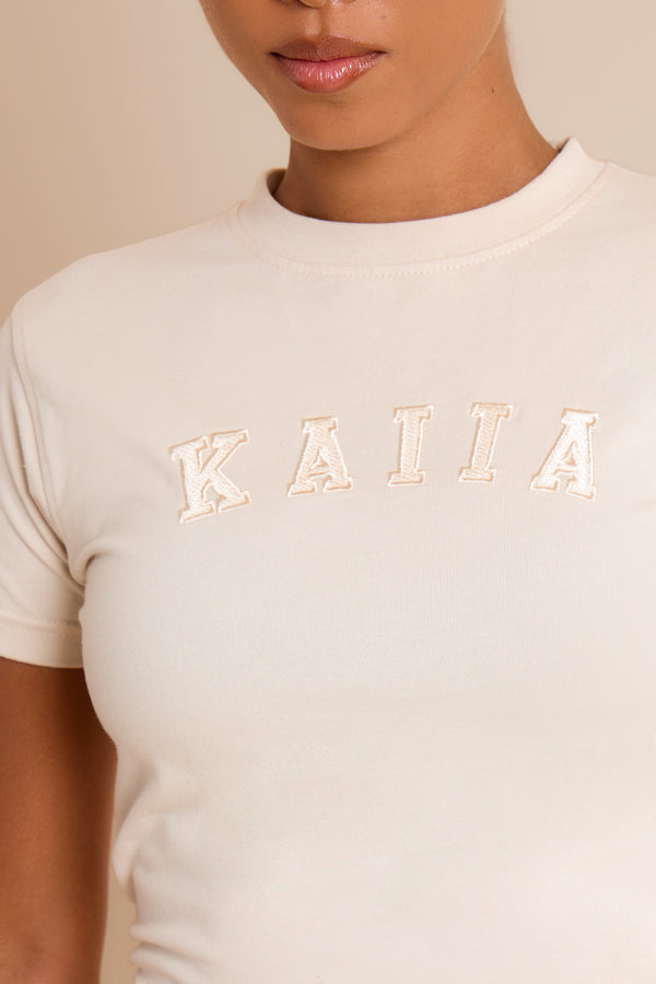 Kaiia Slogan Baby Tee Chalk