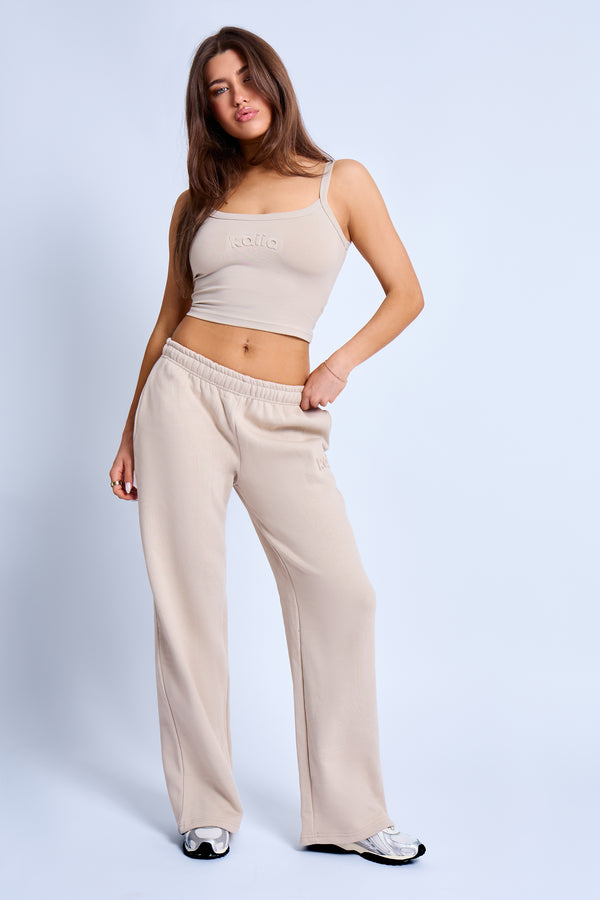 Kaiia Embossed Logo Cami Top Ash Taupe