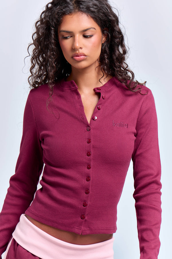 Kaiia Ribbed Long Sleeve Button Front Top Deep Burgundy