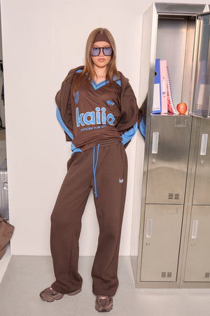 Kaiia Oversized Long Sleeve Football Top Bitter Chocolate & Mid Cobalt