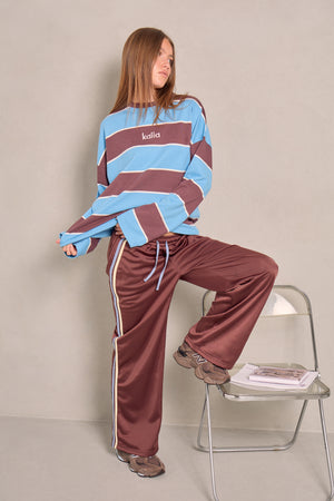 Kaiia Oversized Long Sleeve T-shirt Bitter Chocolate & Mid Cobalt
