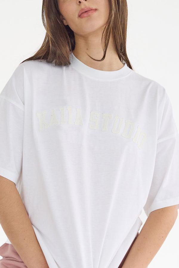 Kaiia Studio Distressed Applique Oversized T-Shirt White