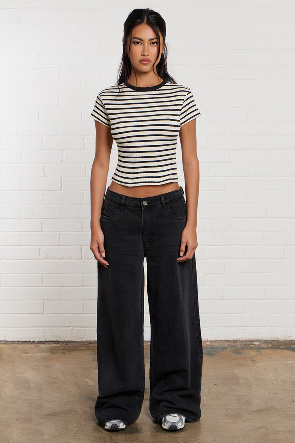 Kaiia Denim Mid Rise Wide Leg Jeans Black
