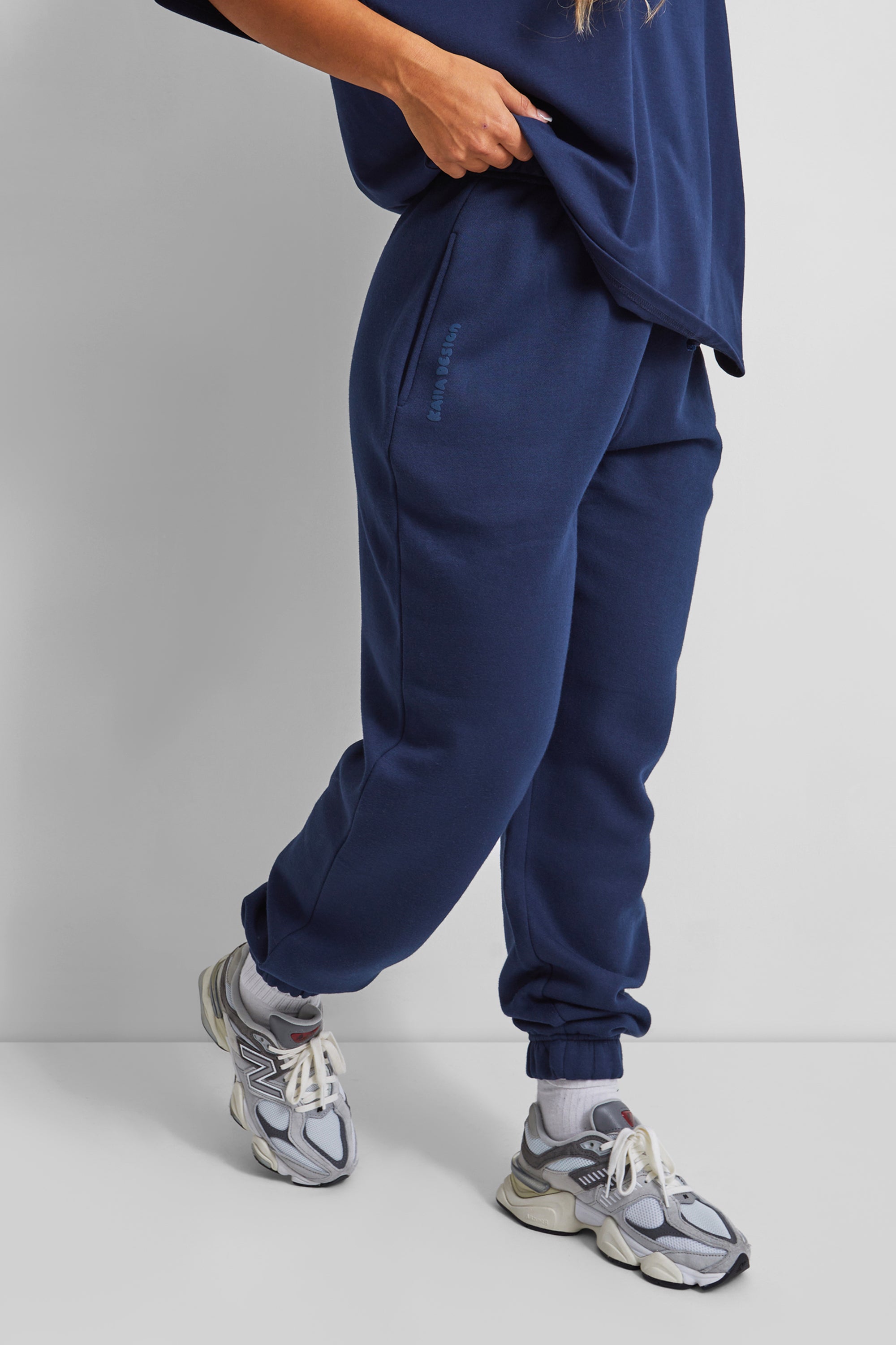 Kaiia Design Bubble Logo Cuffed Joggers Navy