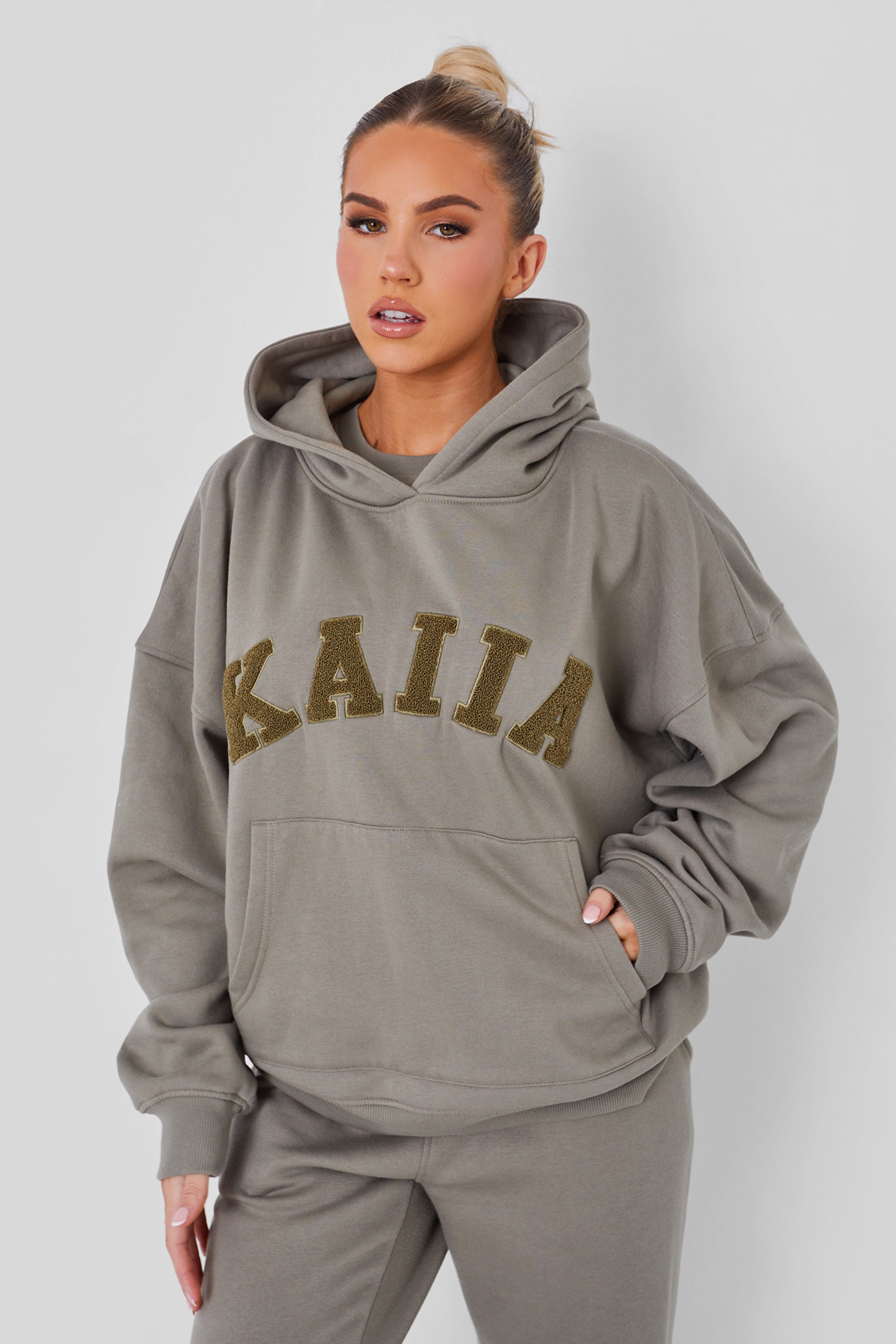 Kaiia Slogan Oversized Hoodie Khaki