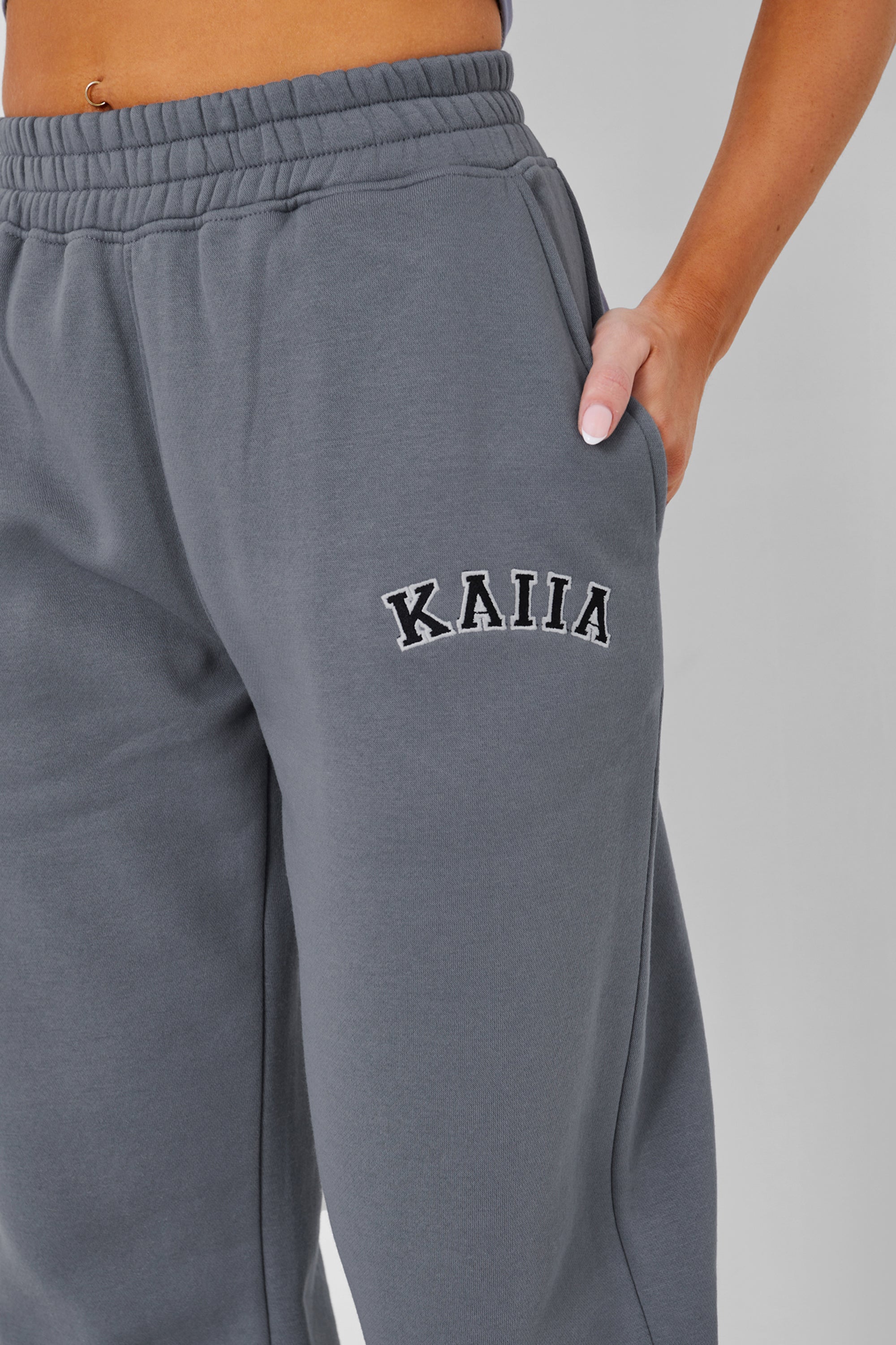 Kaiia Wide Leg Sweat Pants in Charcoal Grey