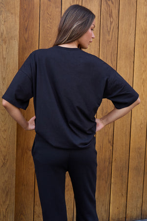 Kaiia Logo Oversized T-shirt in Black