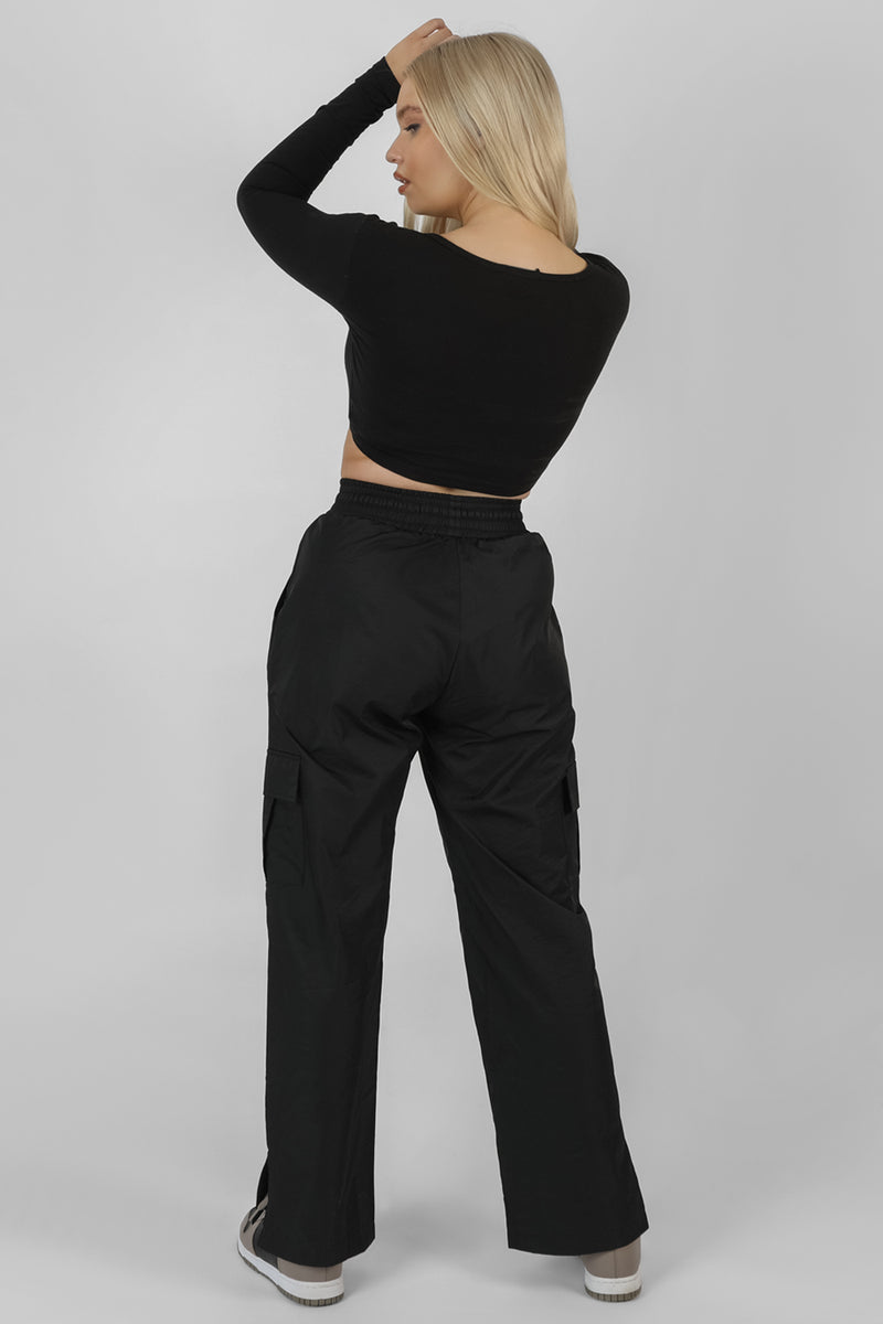 TWIST FRONT LONG SLEEVE CROP TOP BLACK