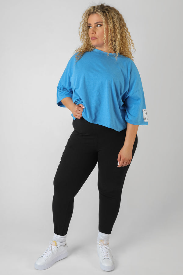 CURVE OVERSIZED BOXY CROPPED PATCH T-SHIRT BLUE