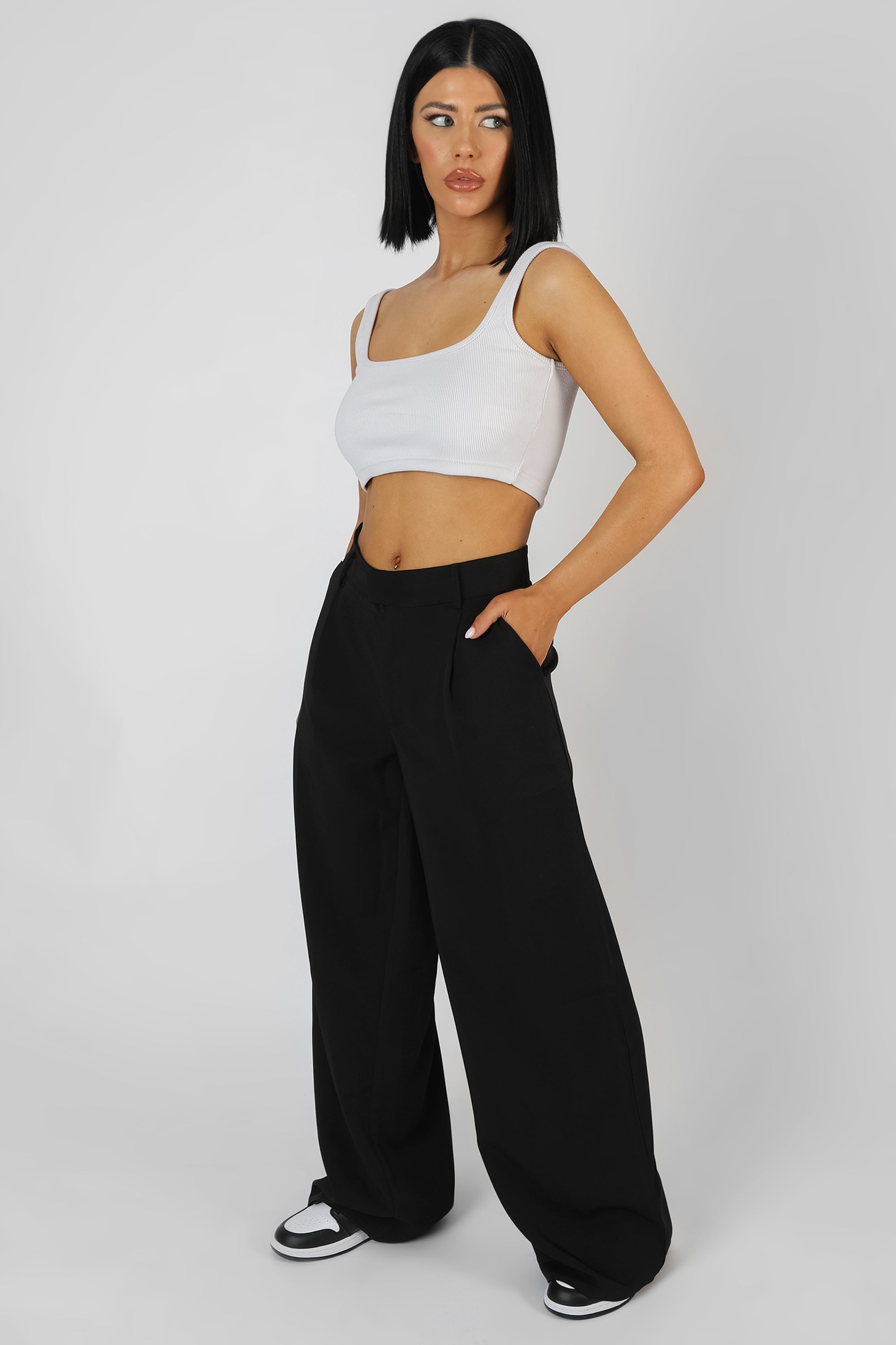 MID RISE TAILORED TROUSERS BLACK