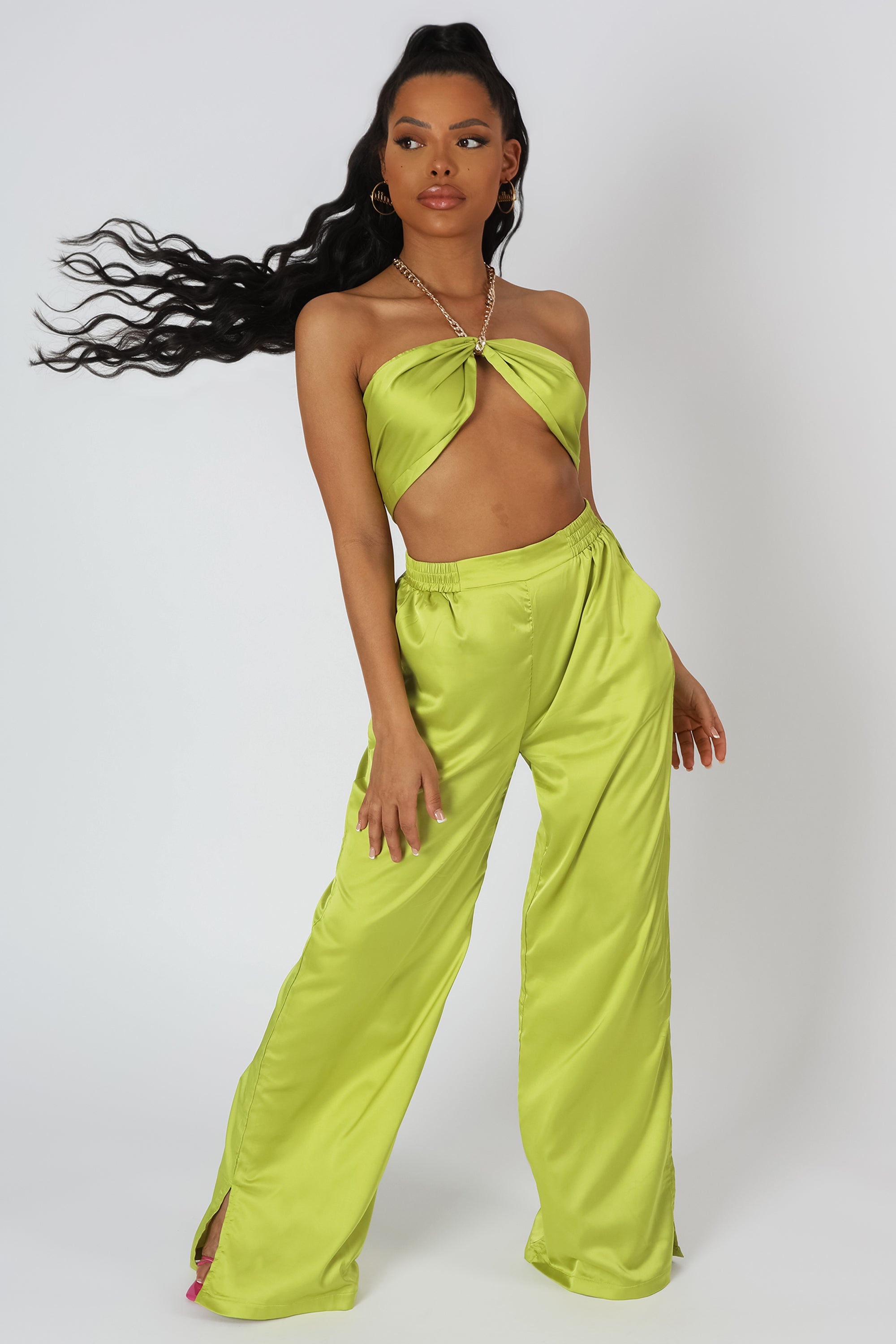 SATIN CHAIN HALTERNECK TOP LIME