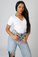 KNOTCH FRONT SHORT SLEEVE RIBBED BODYSUIT WHITE
