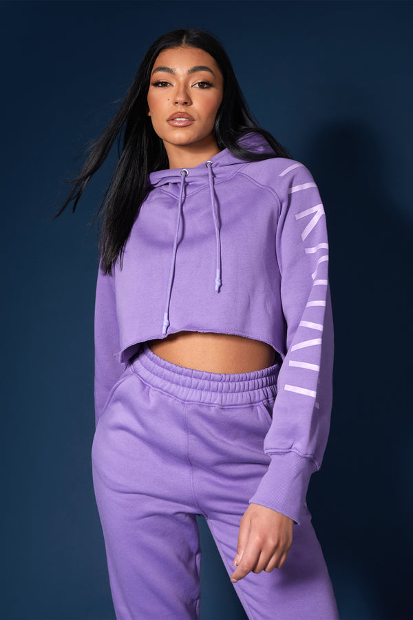 KAIIA SLOGAN CROPPED HOODIE VIOLET