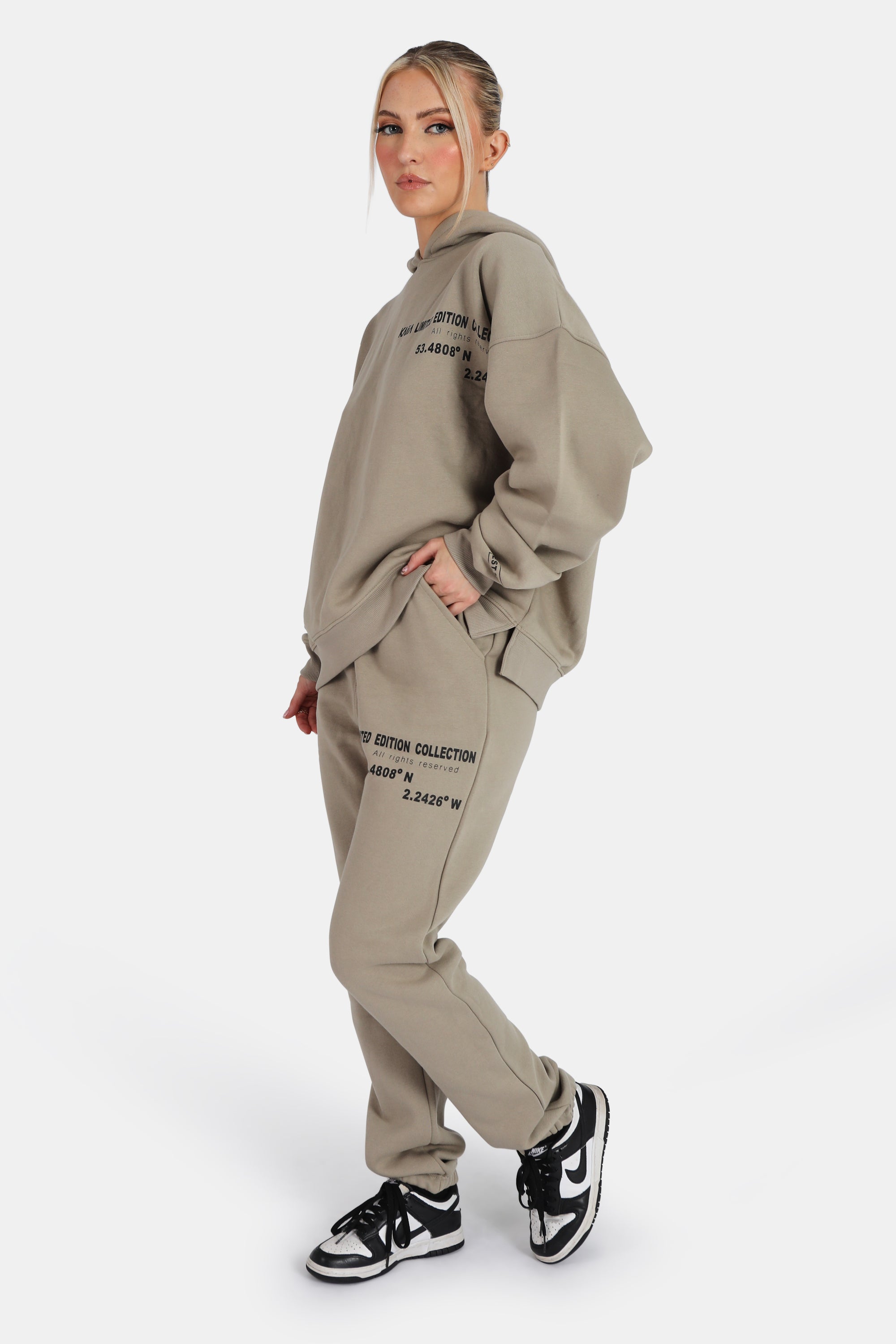 Oversized Fit Printed Joggers Elm Khaki