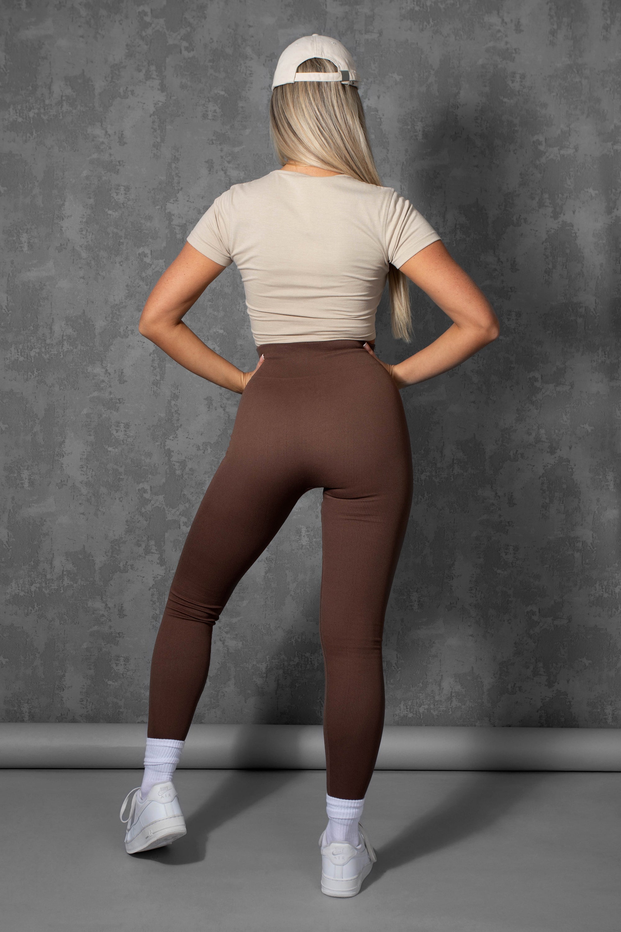 KAIIA PREMIUM RIB SEAMLESS LEGGINGS CHOCOLATE