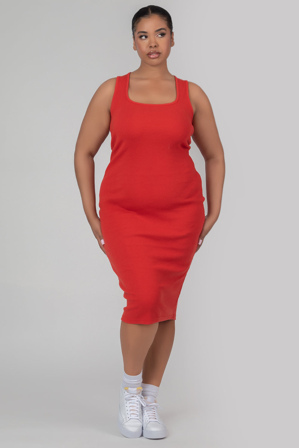 CURVE BODYCON SCOOP NECK MIDI DRESS RED