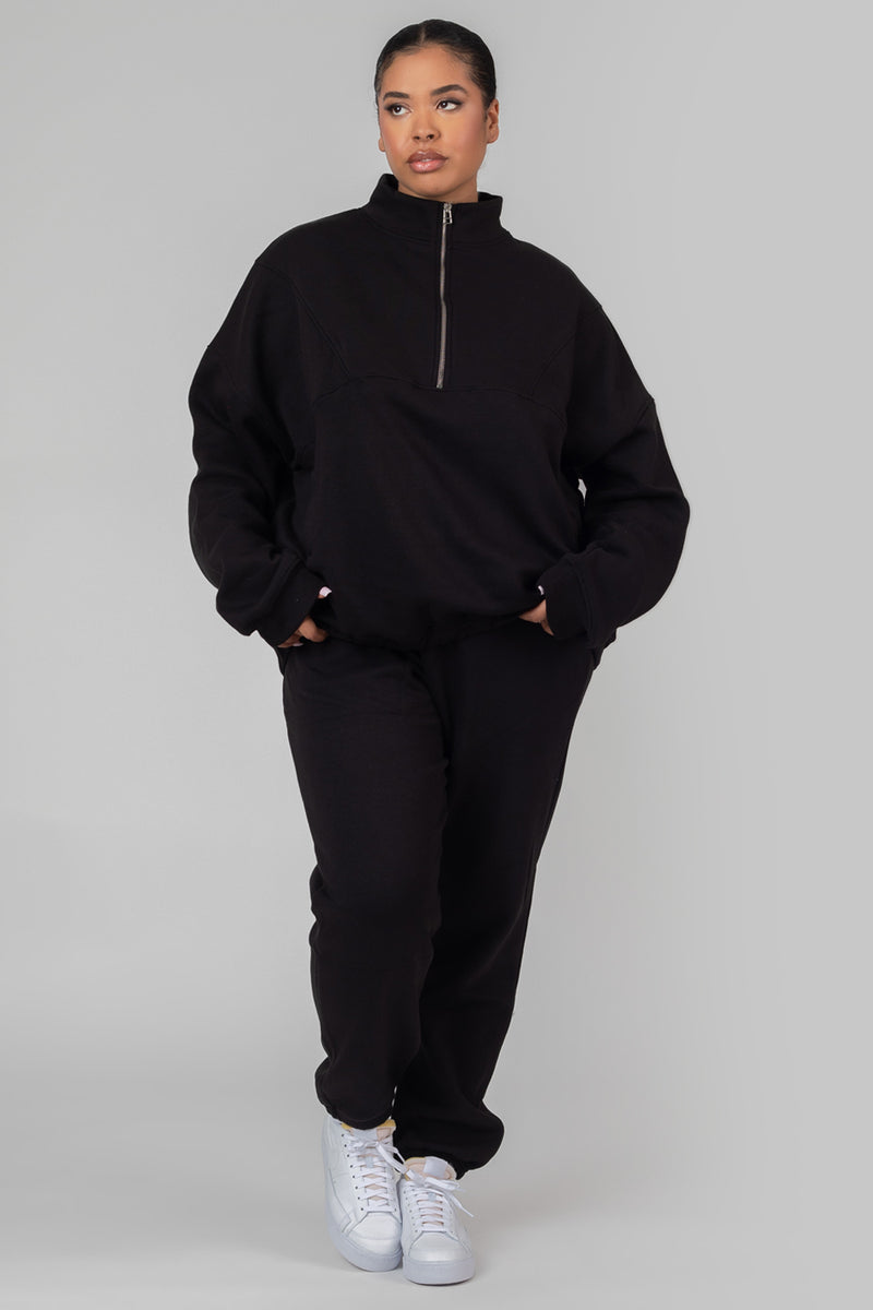 CURVE OVERSIZED HALF ZIP POCKET FRONT SWEATSHIRT BLACK