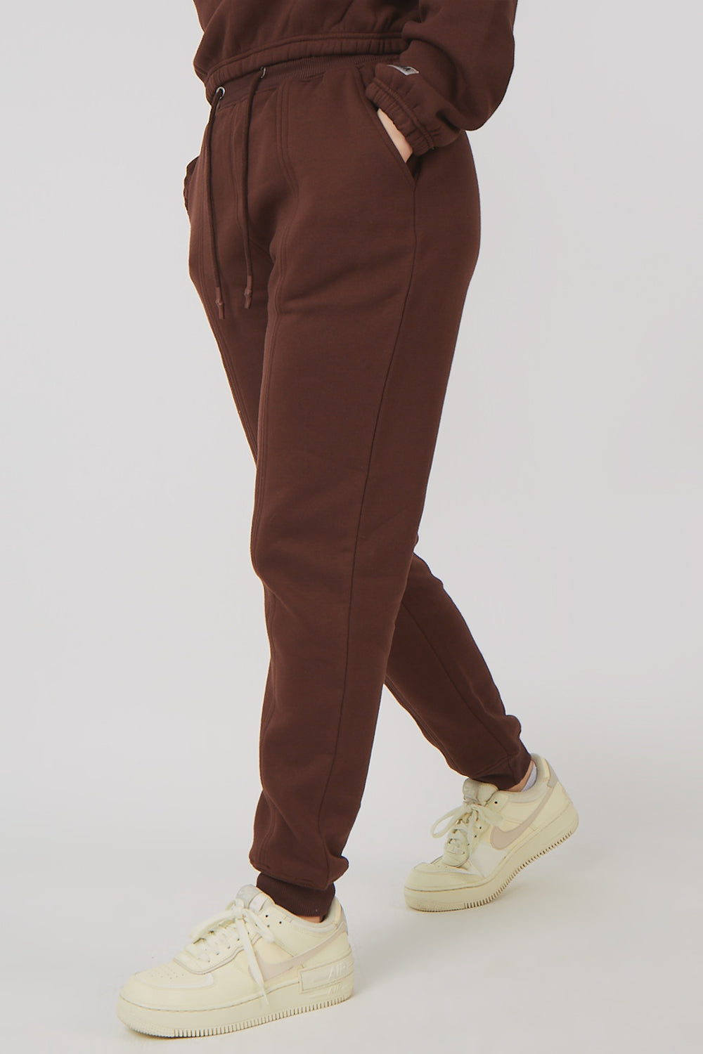 OVERSIZED FIT SEAM FRONT 90S JOGGERS CHOCOLATE