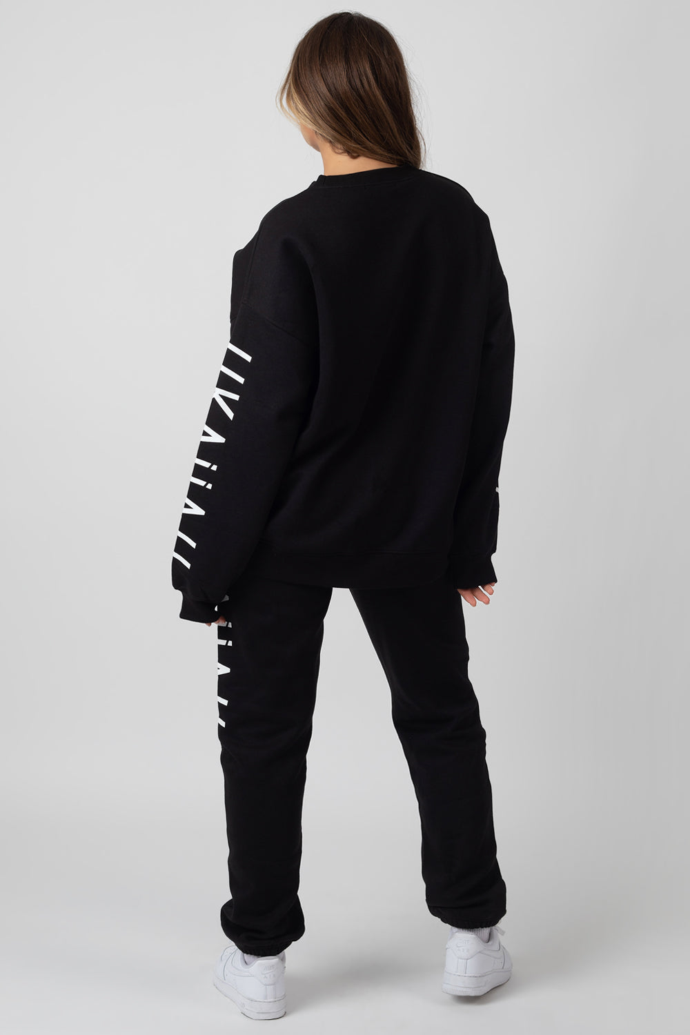 OVERSIZED kaiia branded SLOGAN JOGGERS BLACK