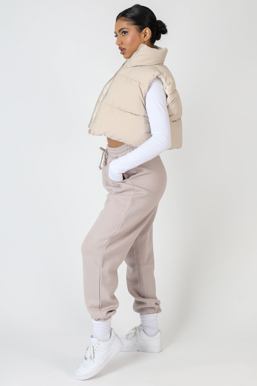 CROPPED PUFFER GILET STONE