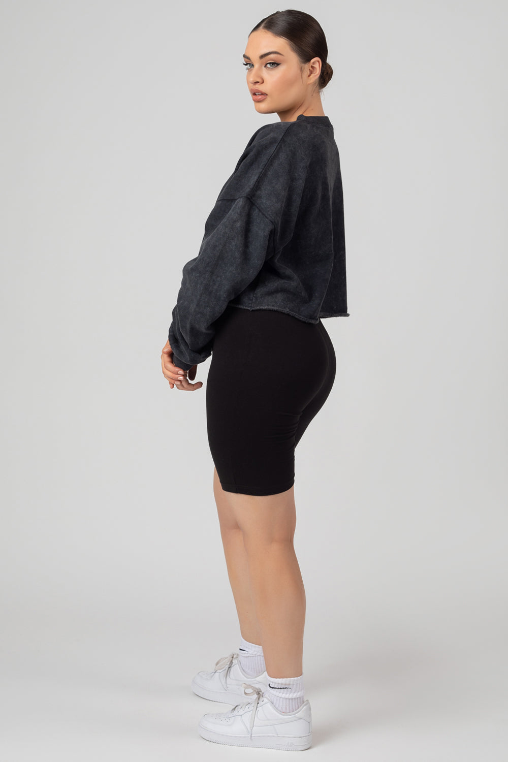 DOUBLE ENDED ZIP CROPPED SWEAT ACID WASH