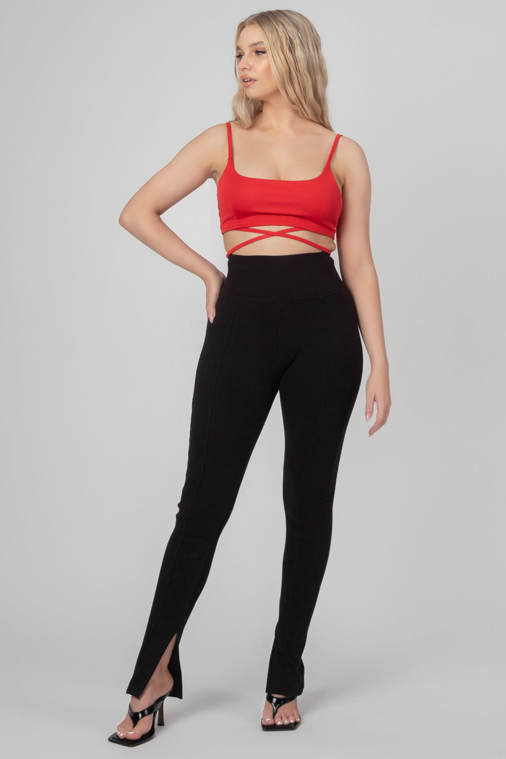 STRAPPY TIE CROPPED BRALET RED