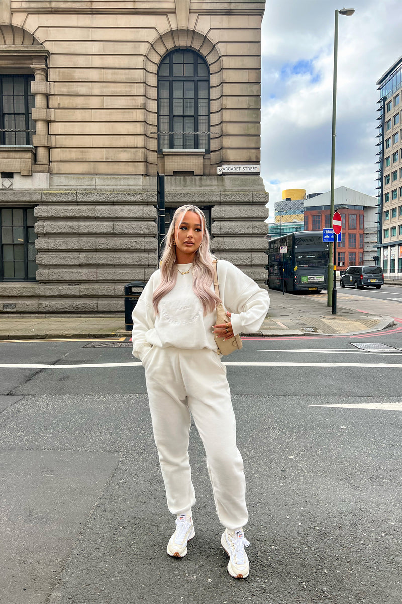 TONAL EMBROIDERY JOGGERS ECRU
