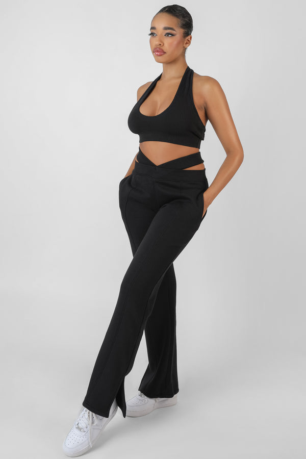 SUPER CROPPED HALTER NECK RIBBED CROP TOP BLACK
