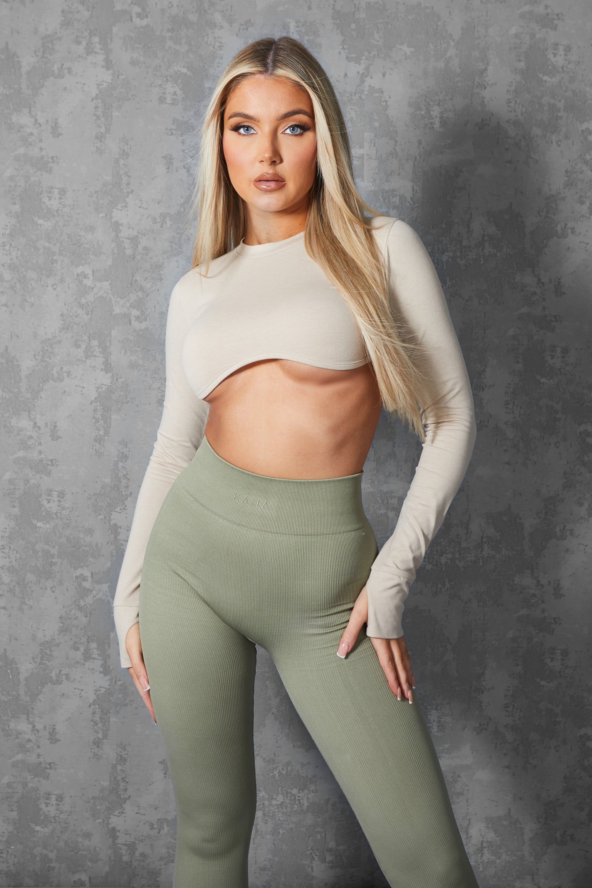 LONG SLEEVE UNDERBUST CROP TOP STONE