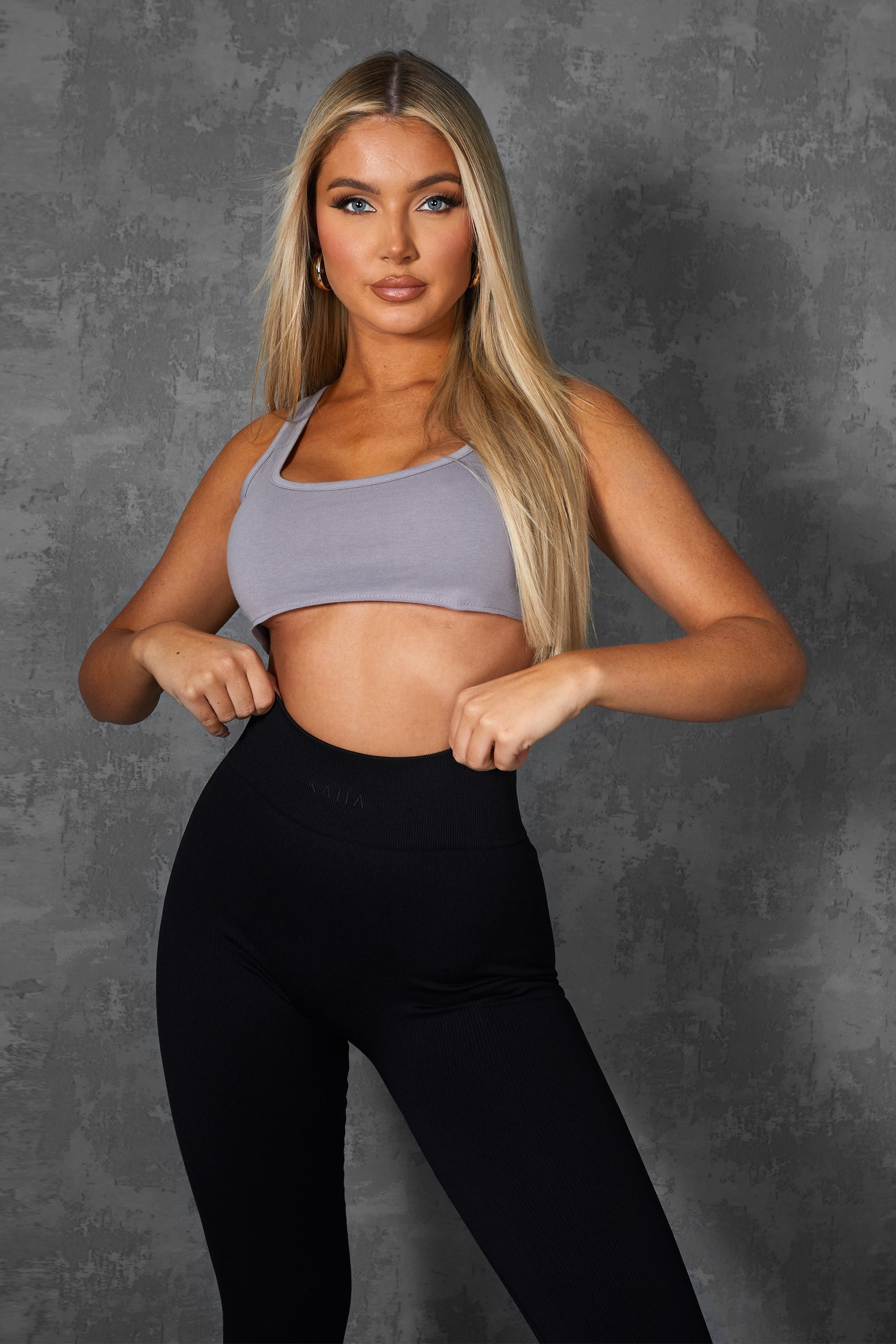 RAW HEM SCOOP NECK CROP TOP GREY