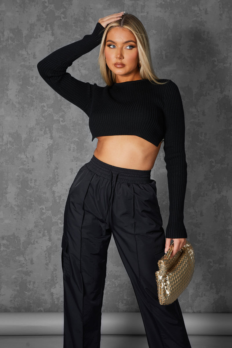 OPEN CHAIN BACK KNITTED CROP TOP BLACK